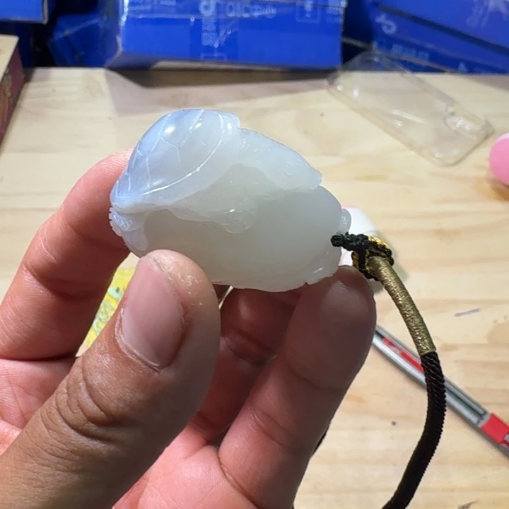 和田玉（糖玉）未镶嵌挂件