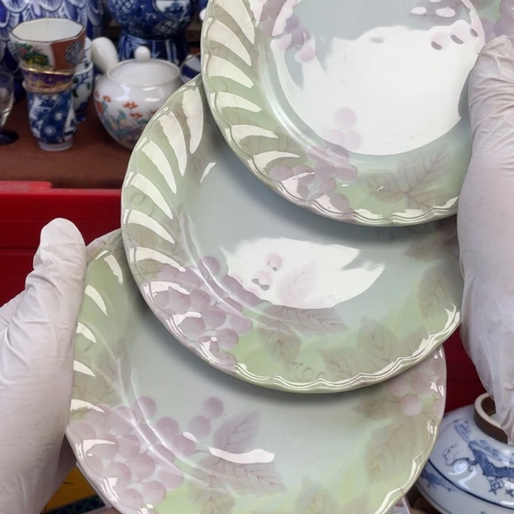 他家瓷器真美…开播了