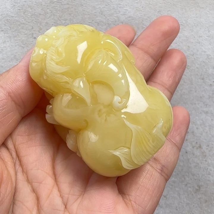 未镶嵌蜜蜡珠宝奇石