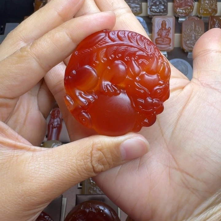 无***刚玛瑙/玉髓未镶嵌颈饰