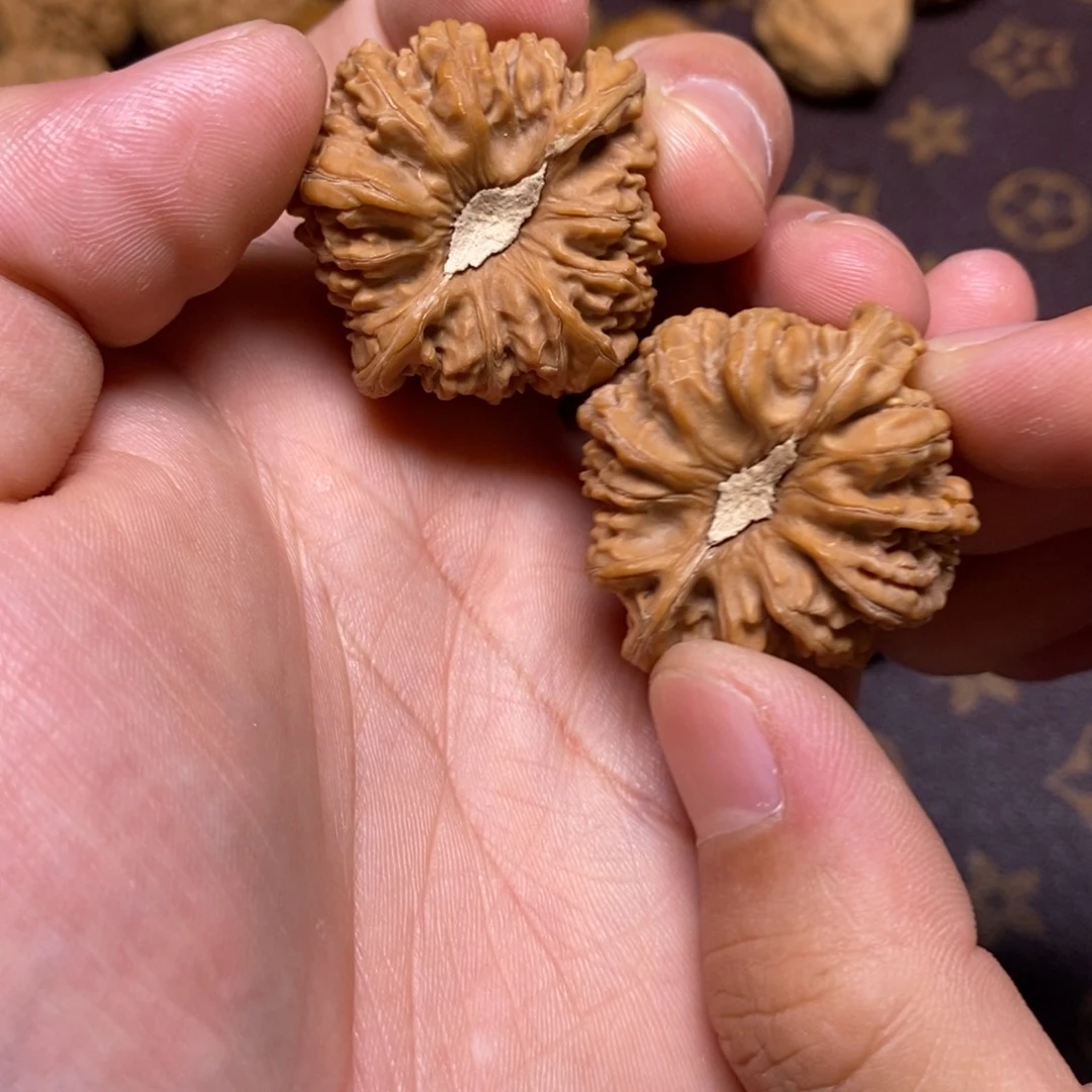 吊坠文玩核桃密纹