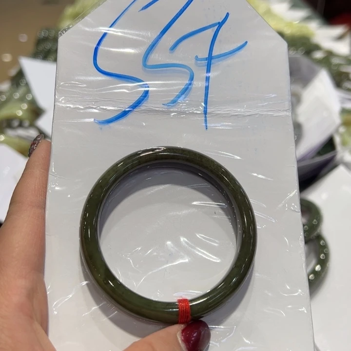 和田玉（糖玉）手镯未镶嵌