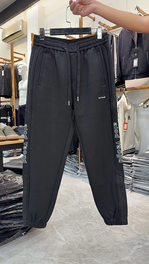 【大公道实体】新款冬季时尚休闲百搭男士宽松松紧腰束脚卫裤2536