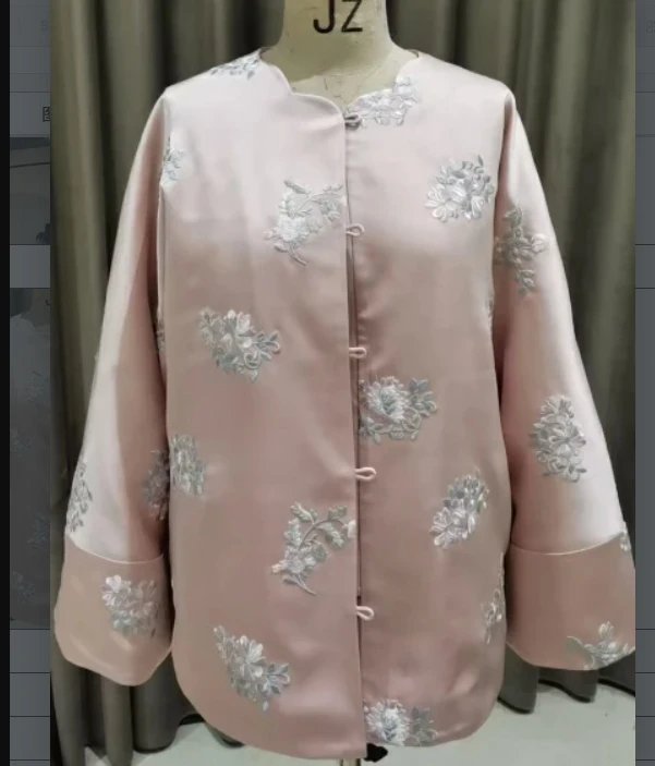 【果果家优选】新中式盘扣外套2024女冬刺绣提花圆领外套