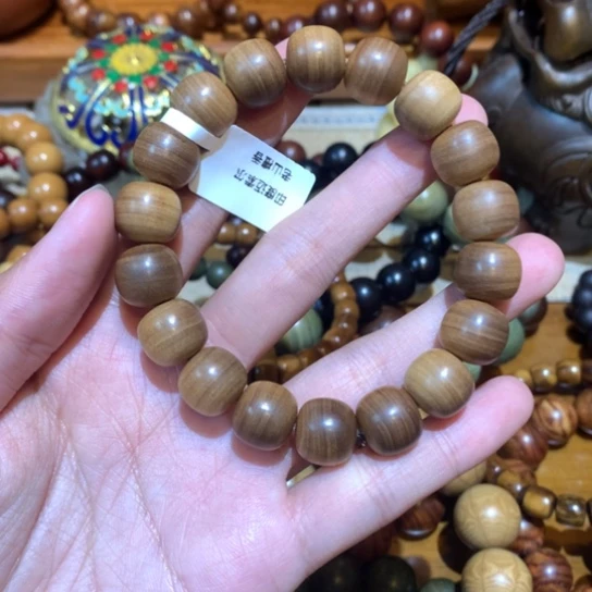 木P****.印度正区老山檀香11*12