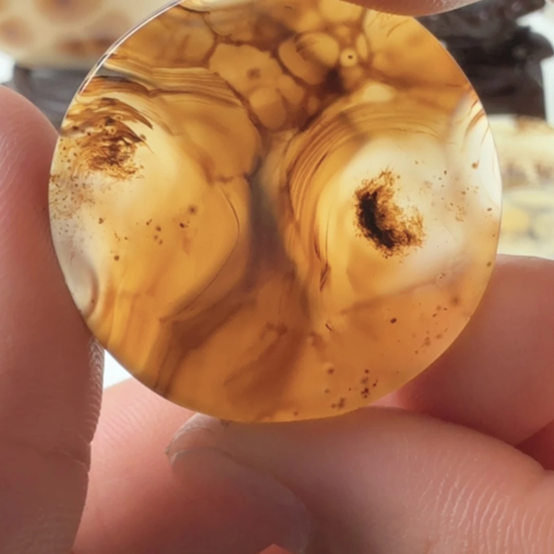 玛瑙/玉髓未镶嵌珠宝半成品