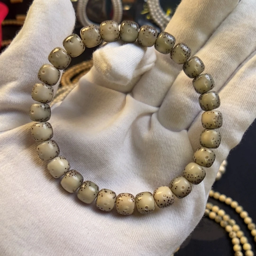 手串星月菩提正月绿包白通体8✖️7