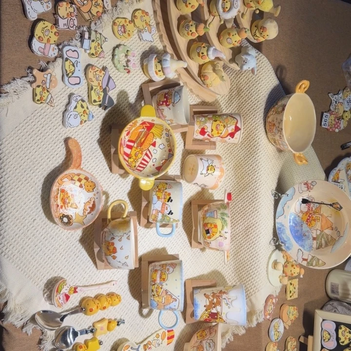 摆件陶好吃的薯条左边