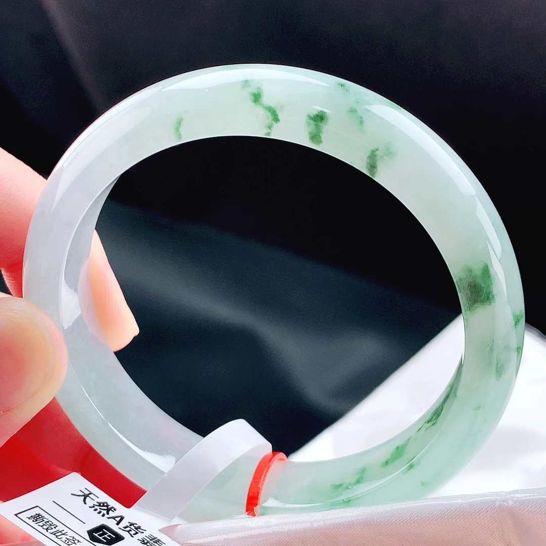 未镶嵌手镯翡翠53圈