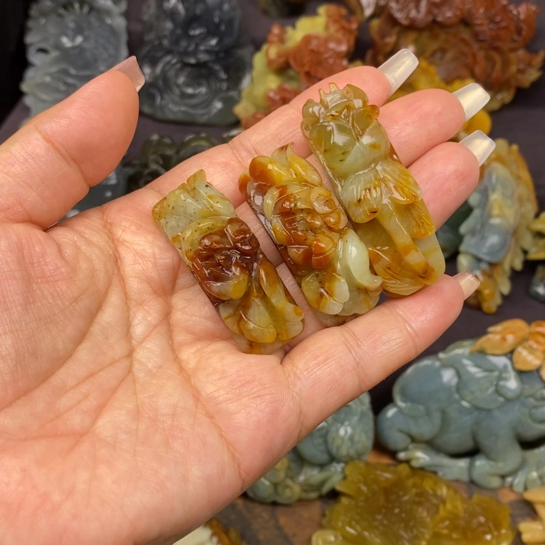 蛇纹石玉未镶嵌吊坠(不含链)最***圆