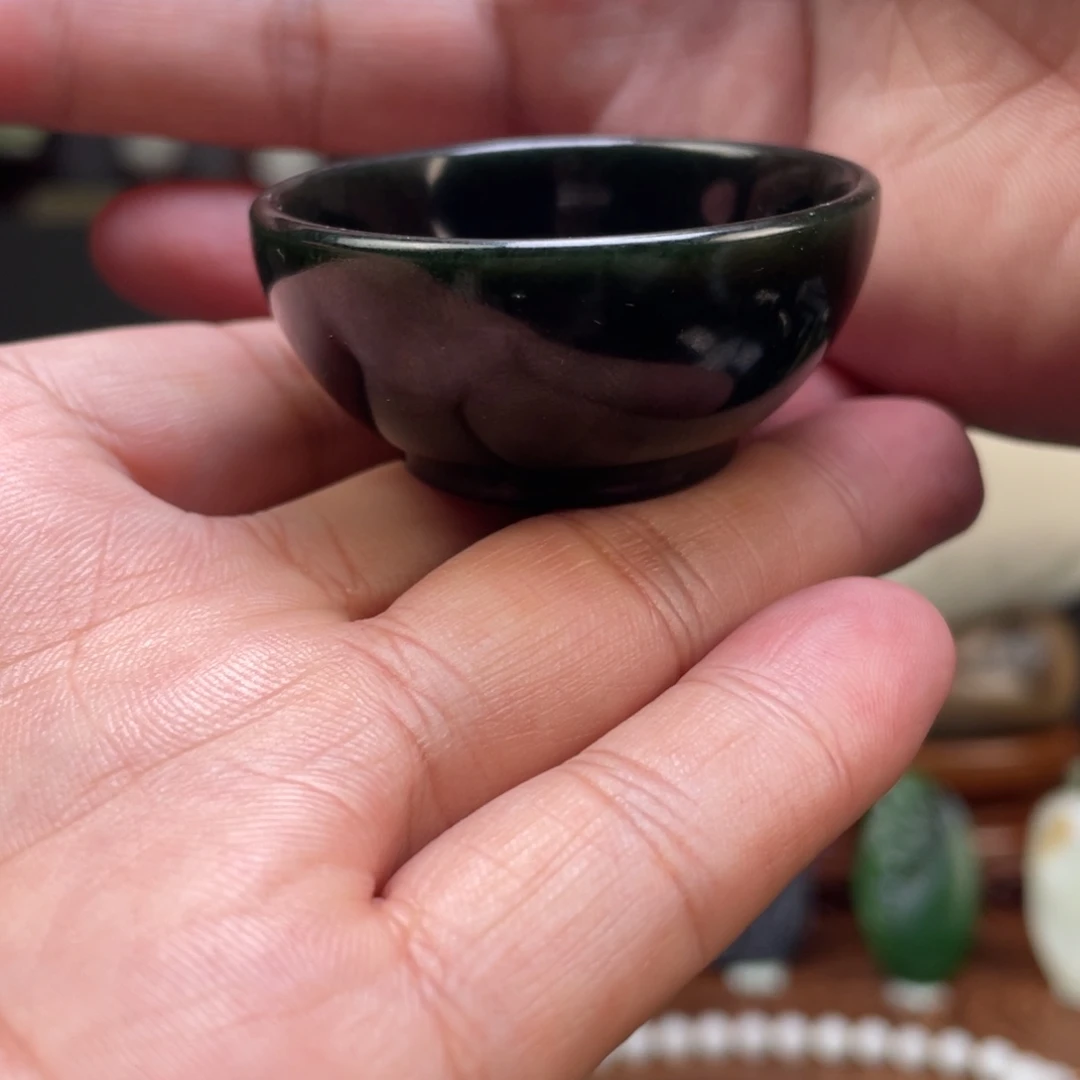 未镶嵌和田玉把件和田玉茶杯未镶嵌
