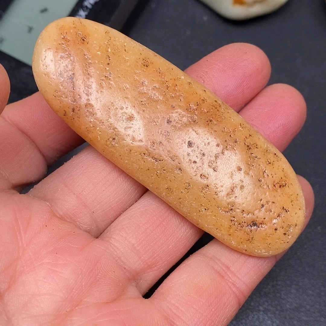 和田玉未镶嵌珠宝奇石