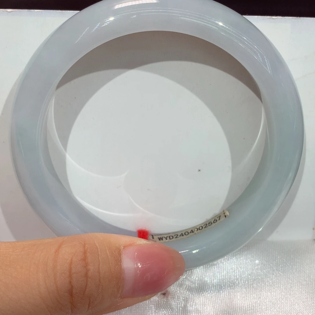 翡翠未镶嵌手镯纯天然05
