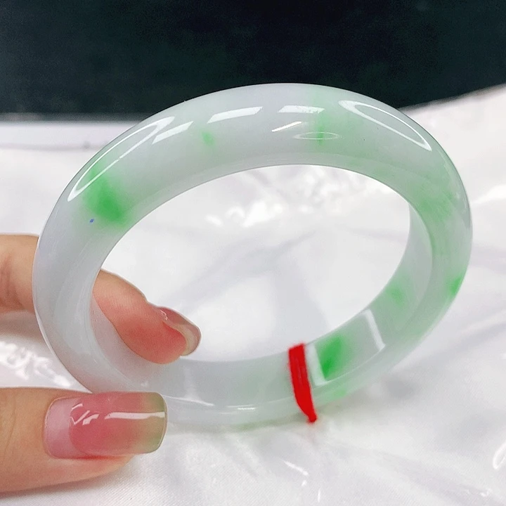 翡翠未镶嵌手镯圈57.8，58023