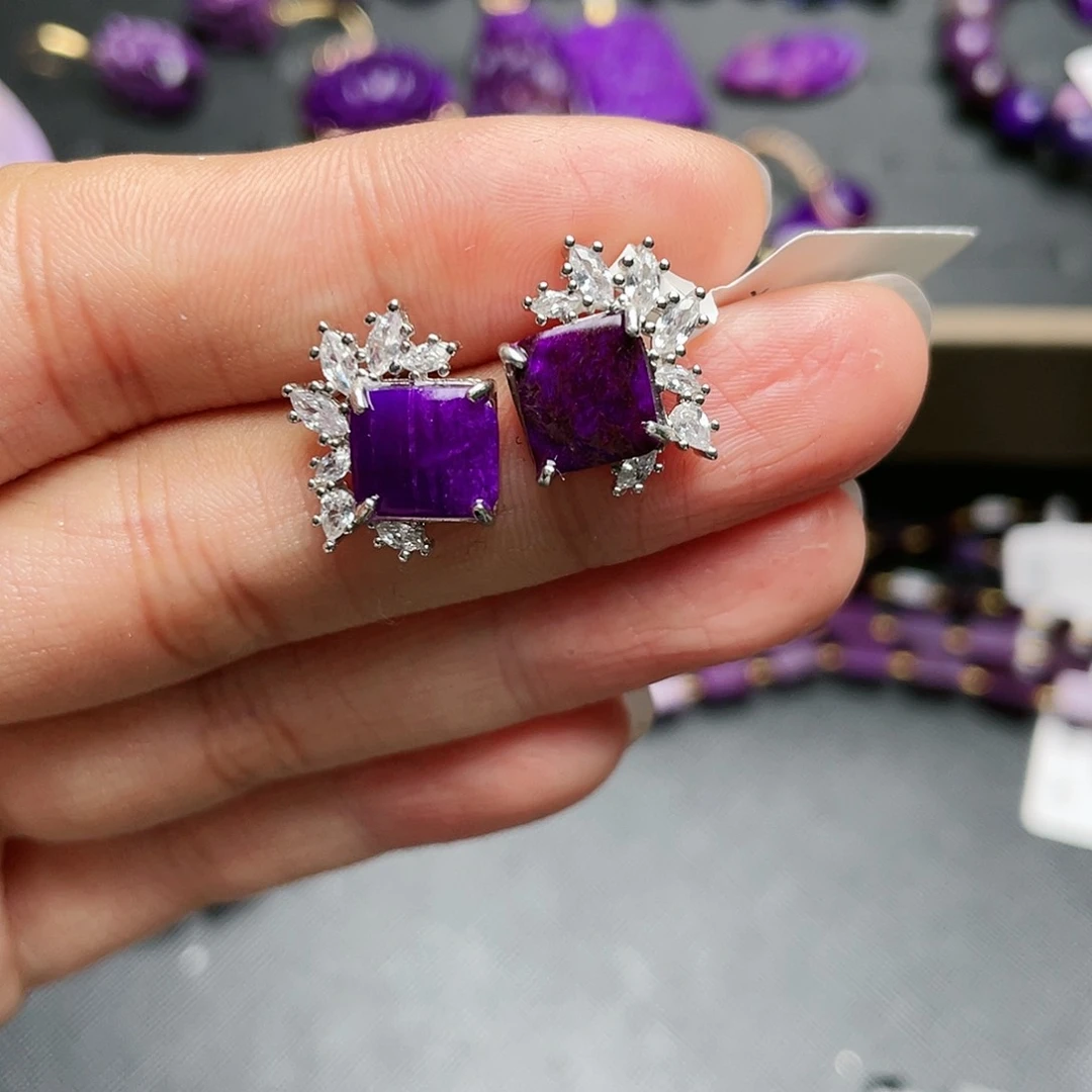 苏纪石（舒俱来）耳钉银S925镶嵌