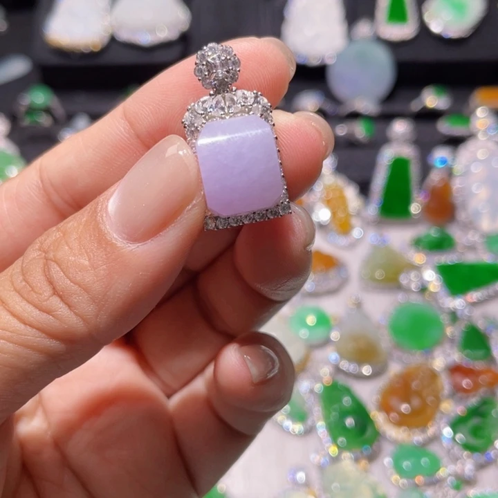 翡翠银S925镶嵌颈饰喜*精品