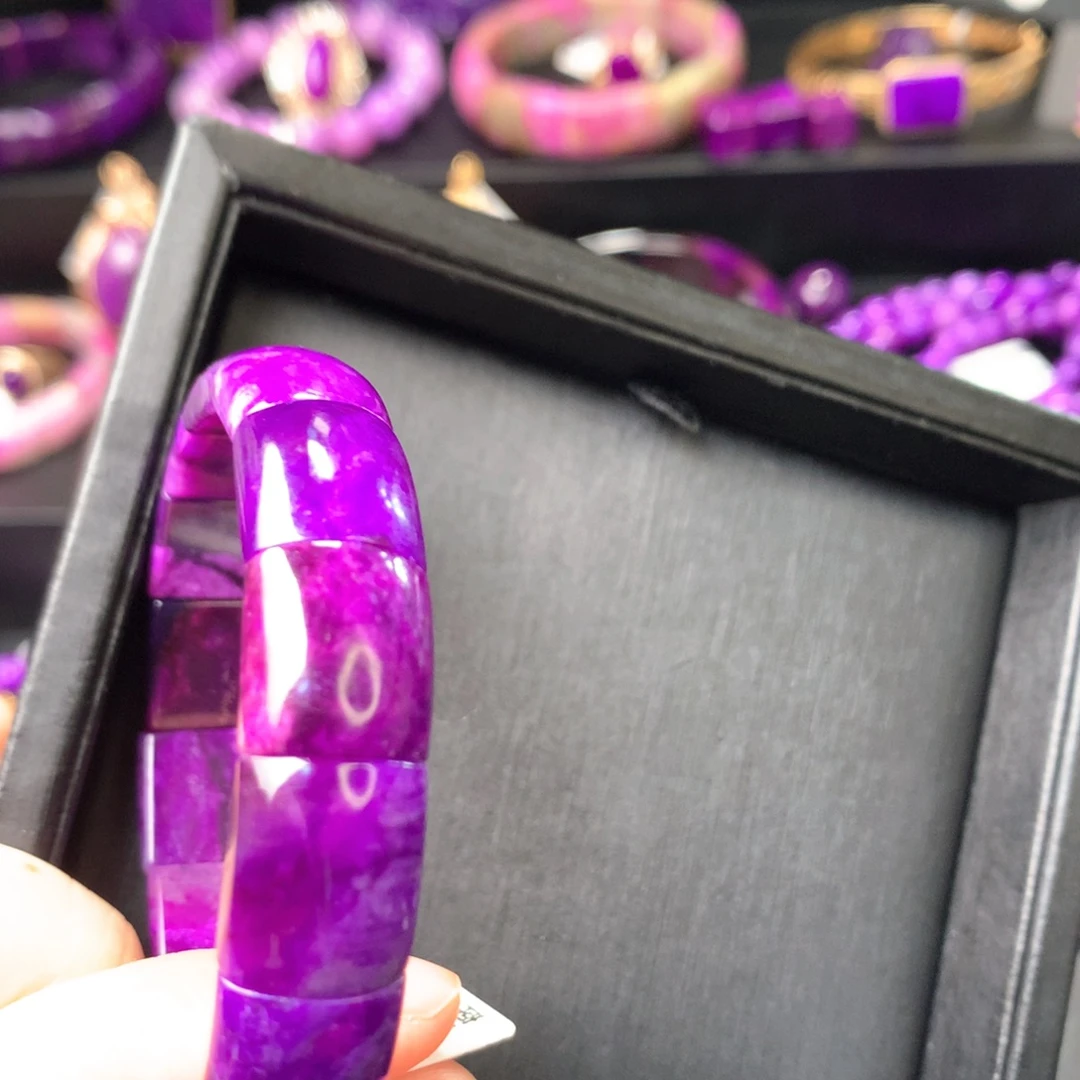 苏纪石（舒俱来）未镶嵌手排