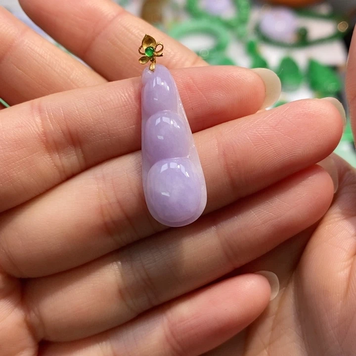 颈饰未镶嵌翡翠吊坠