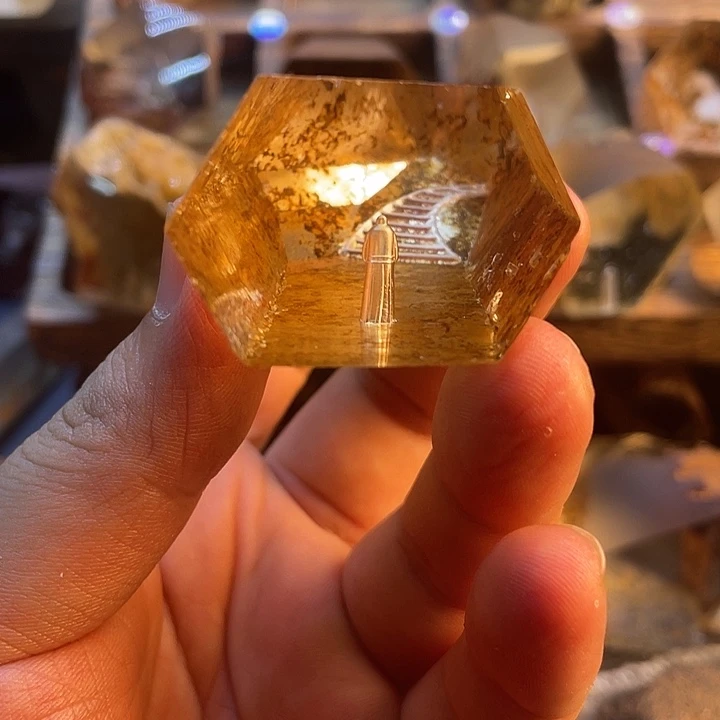 未镶嵌珠宝半成品水晶