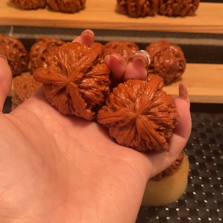 手串/手链核桃再**想核桃。白狮子。41.42尺