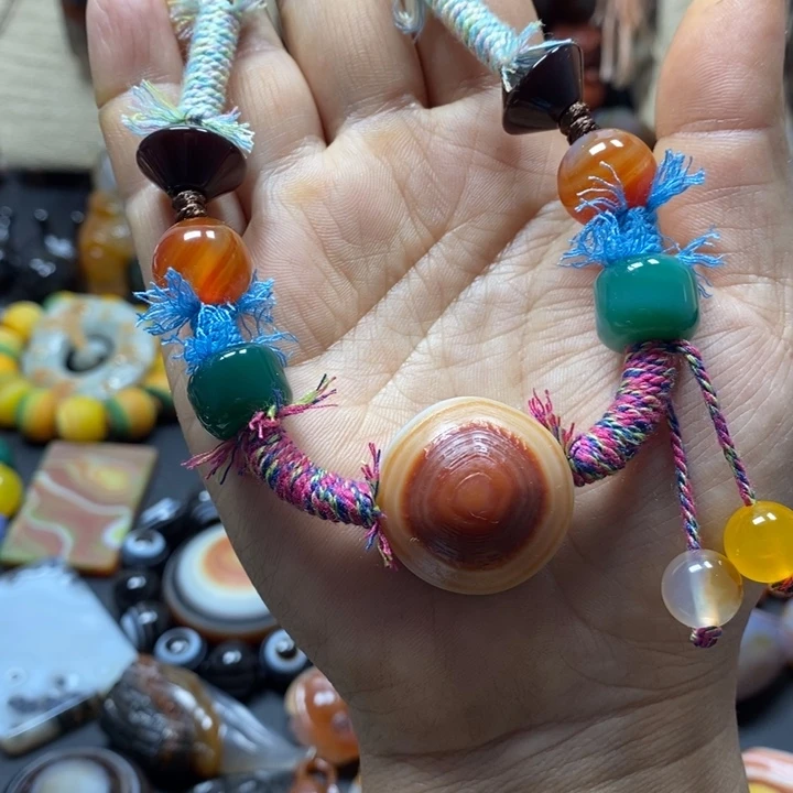 玛瑙/玉髓未镶嵌颈饰