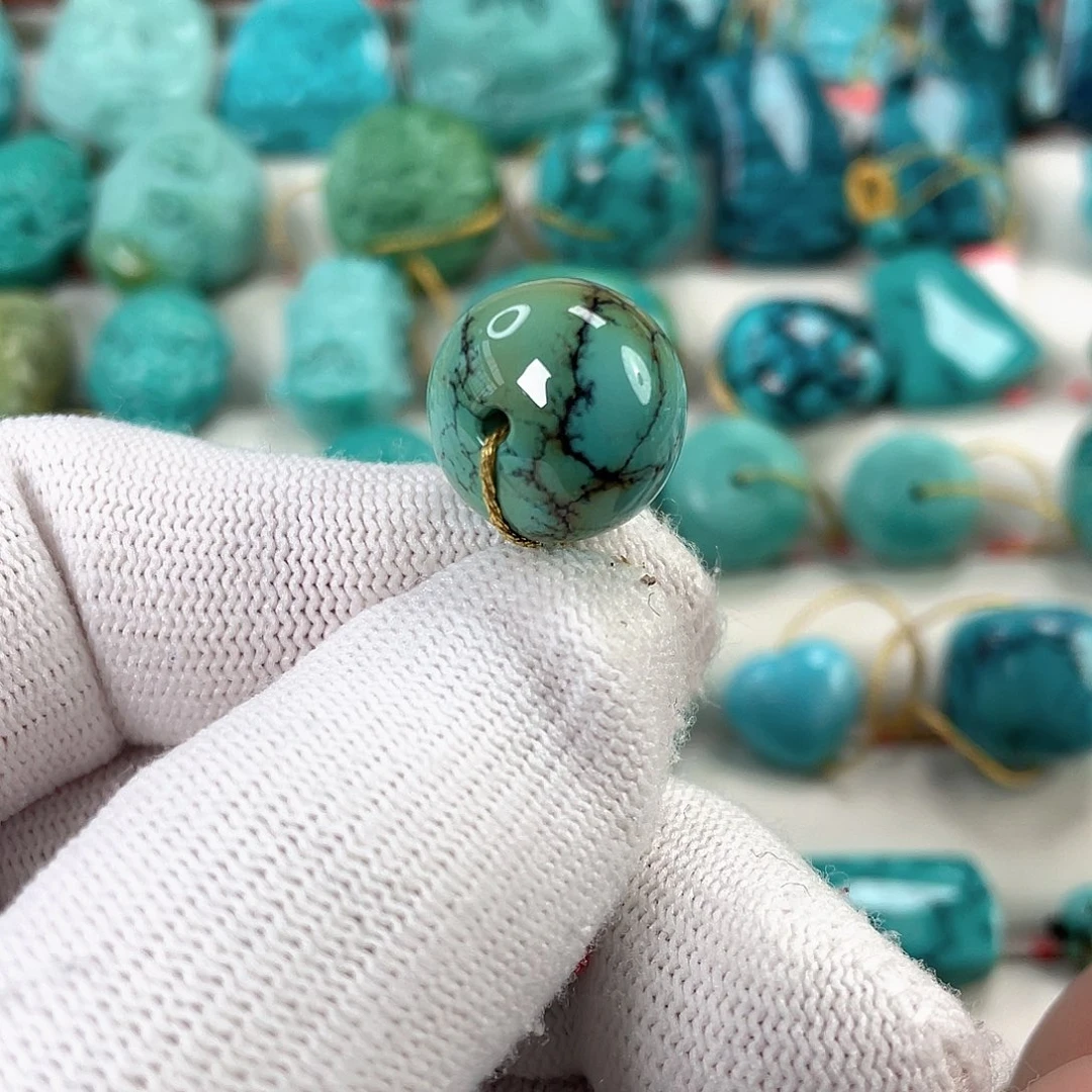 绿松石未镶嵌挂件直径15.2