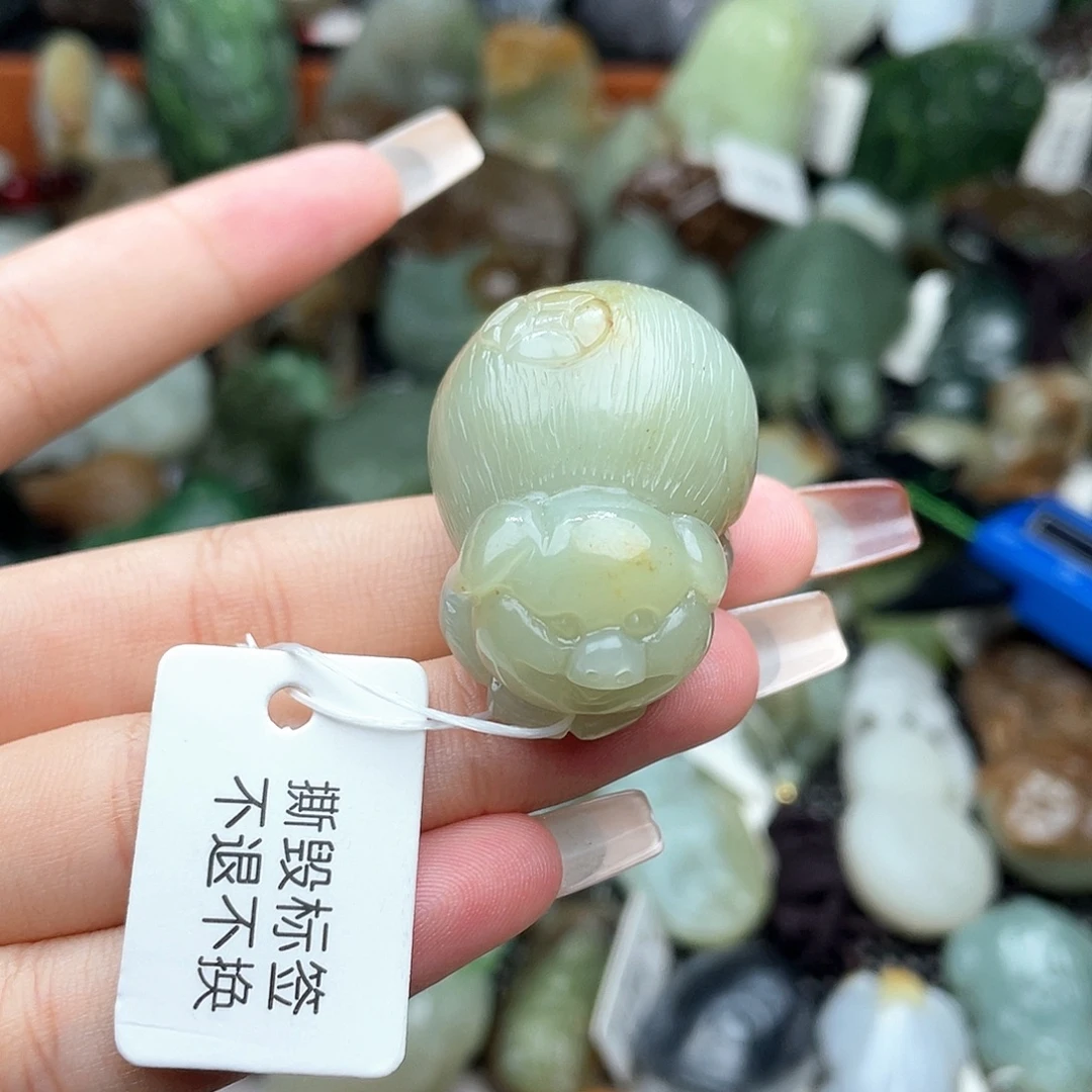 未镶嵌和田玉挂件