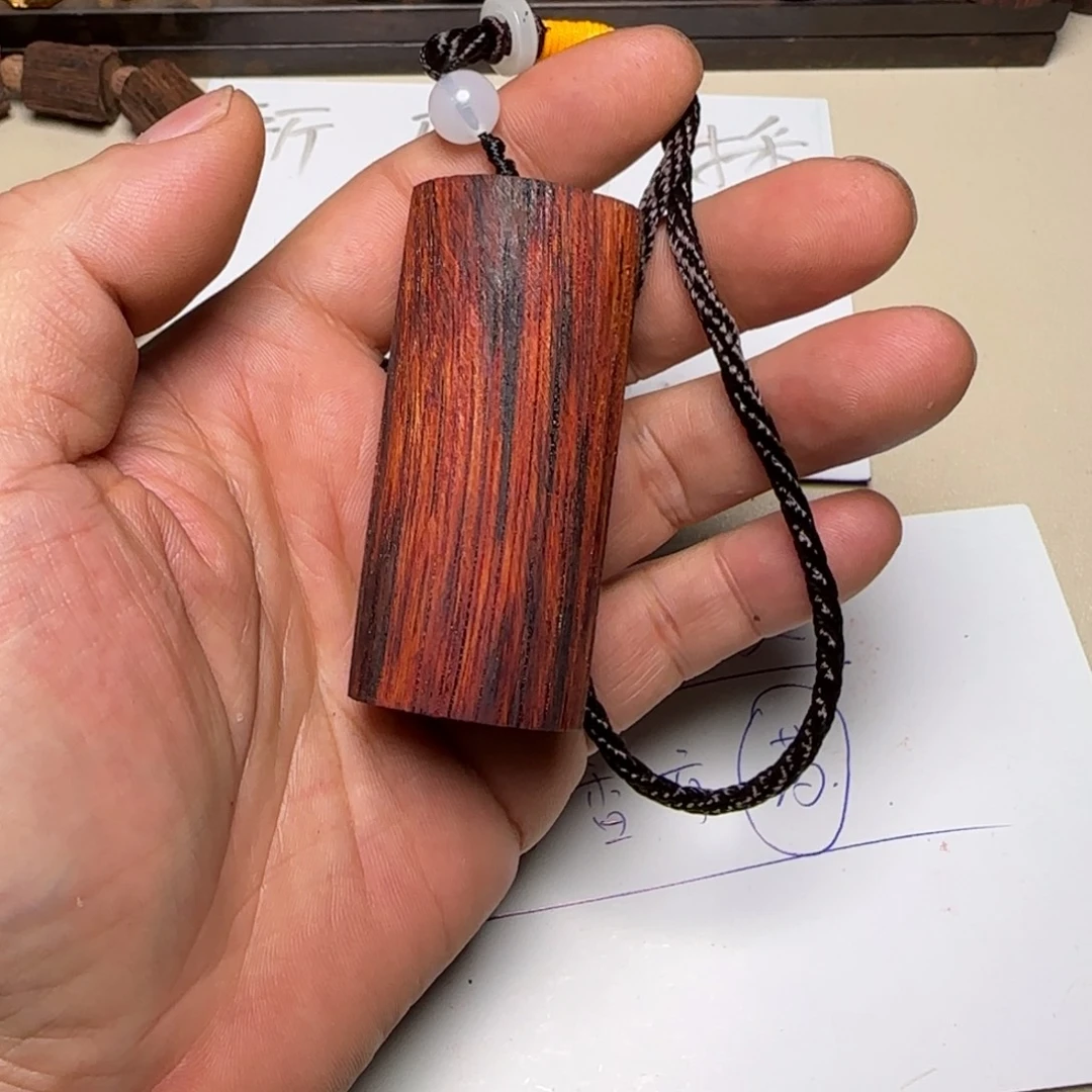 降真香其他j2降真香手把件