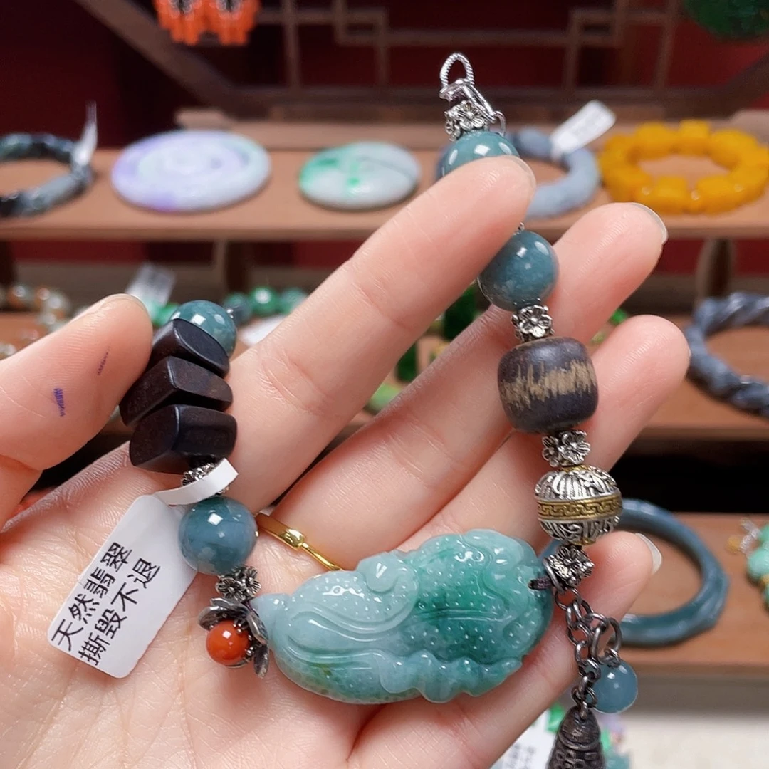 翡翠未镶嵌手链饰品