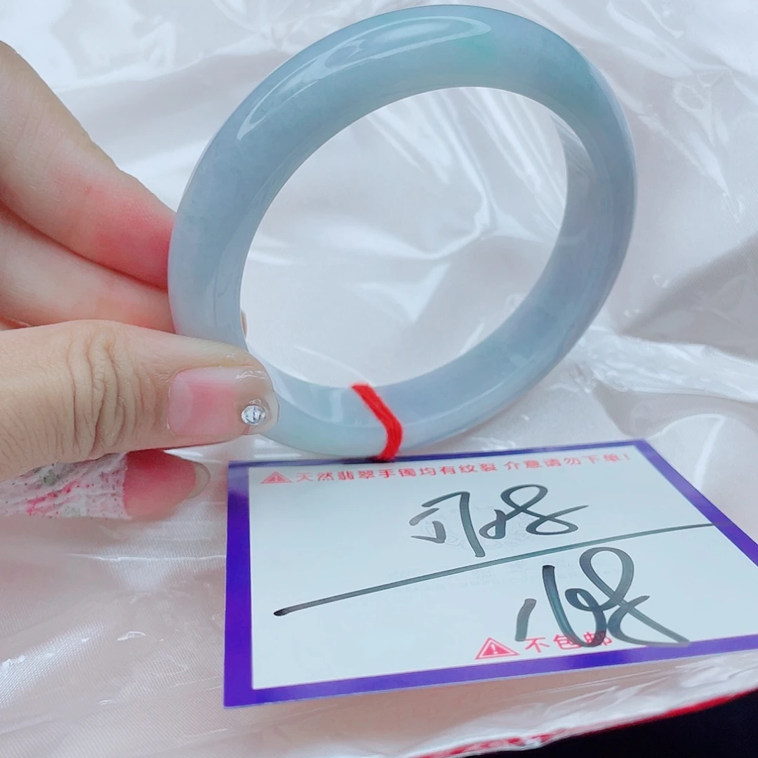 翡翠未镶嵌手镯翡翠