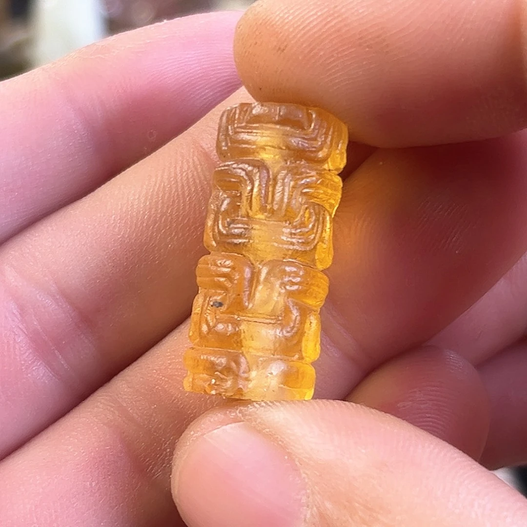 和田玉如图未镶嵌曾***生