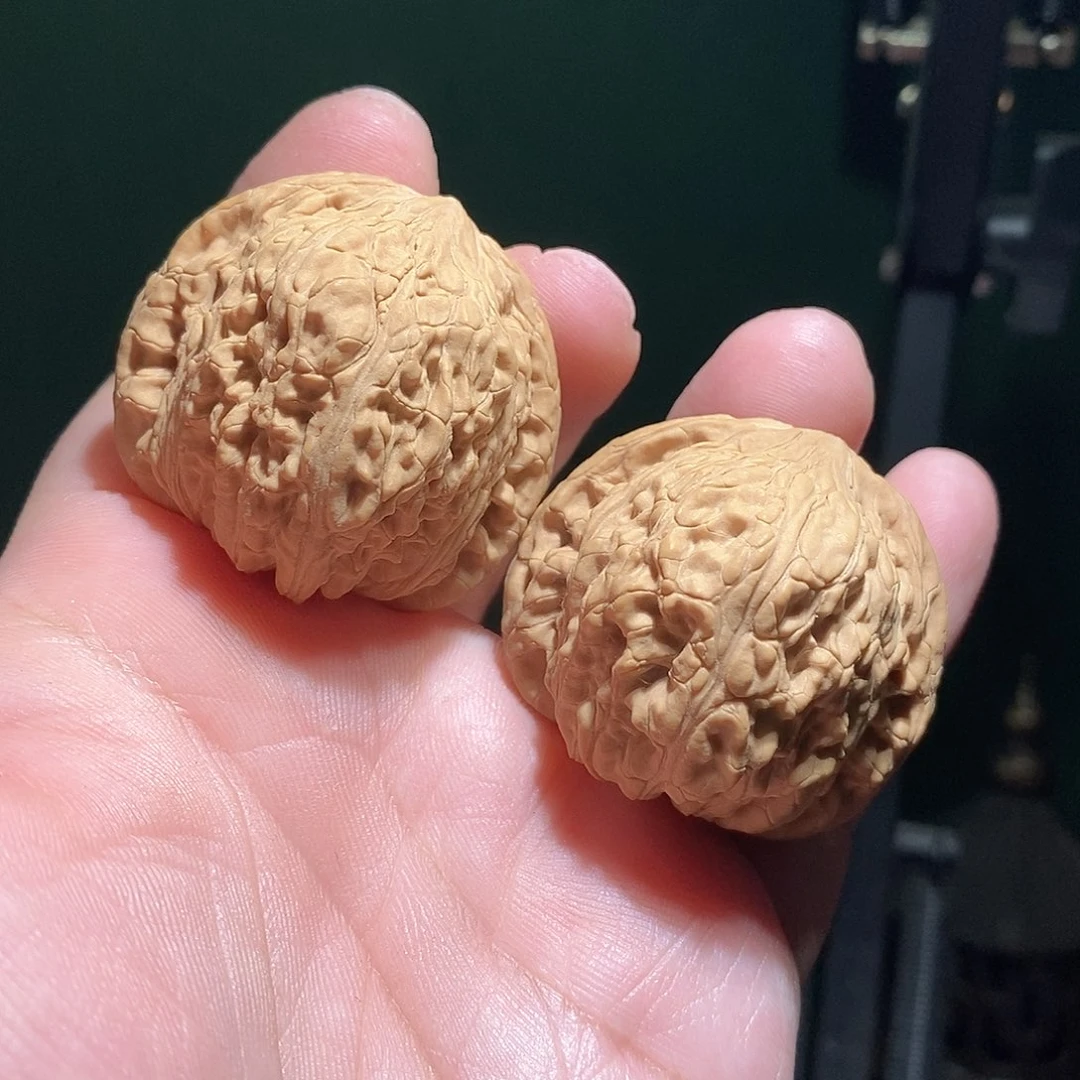 把件文玩核桃41绣球全品