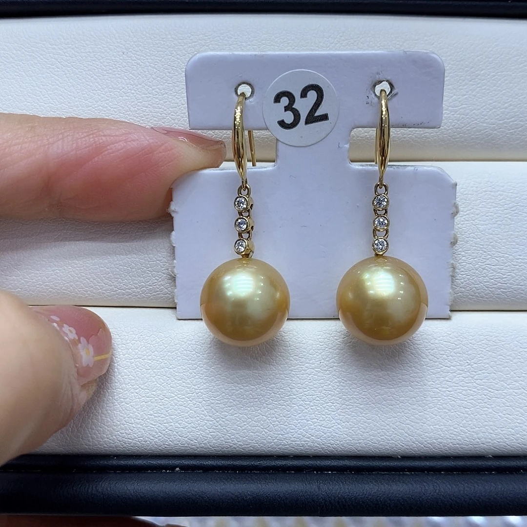 18K金镶嵌耳饰海水珍珠1到13点位浓茶金珠