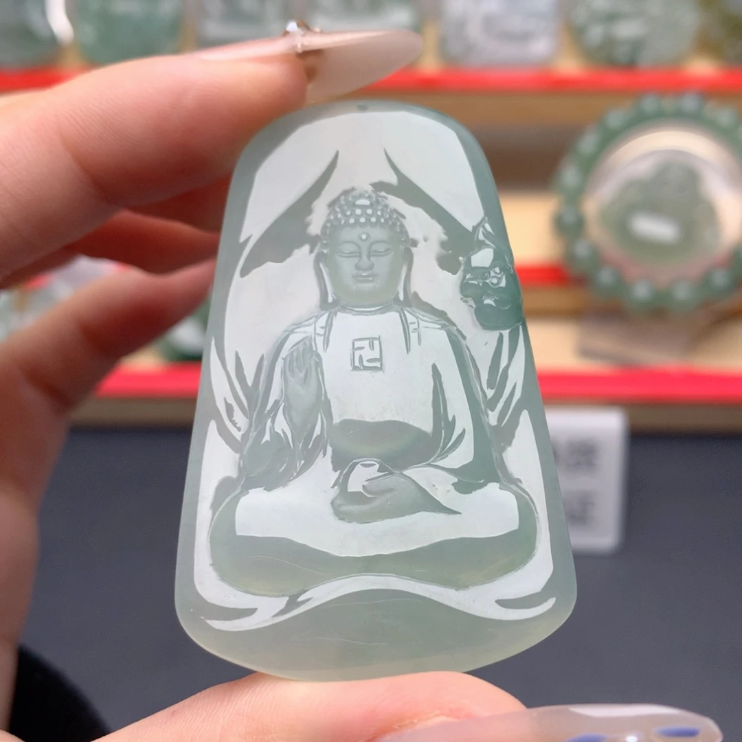 翡翠未镶嵌颈饰阿弥陀佛