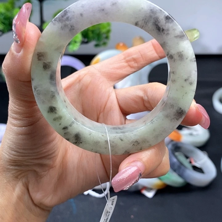 定制翡翠天然翡翠A货手镯毛料未镶嵌