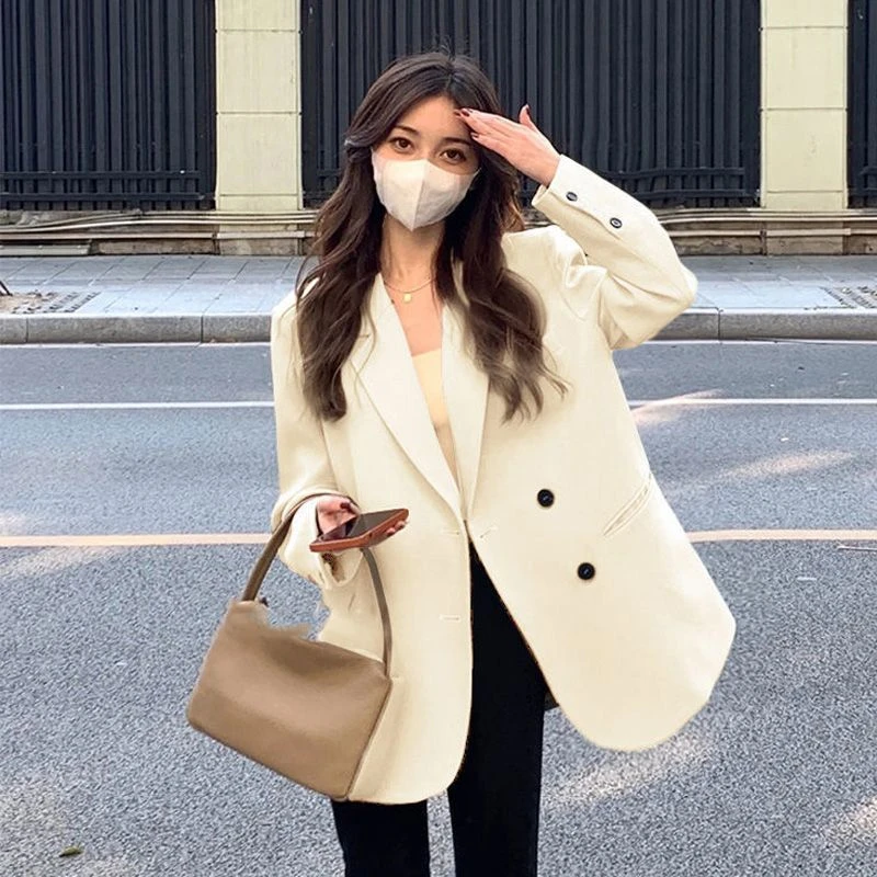 奶白色西装外套女2024春秋韩系双排扣小众百搭休闲oversize西服潮
