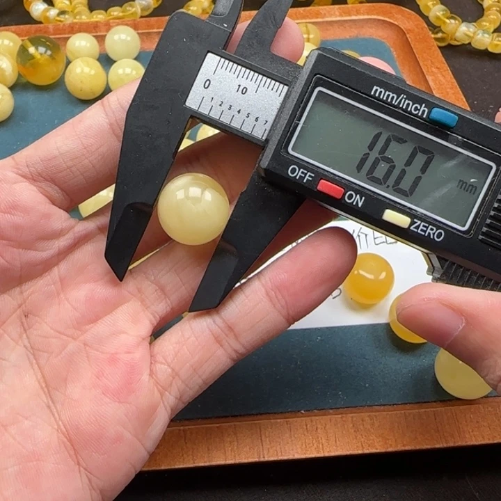 蜜蜡未镶嵌珠宝奇石天然477