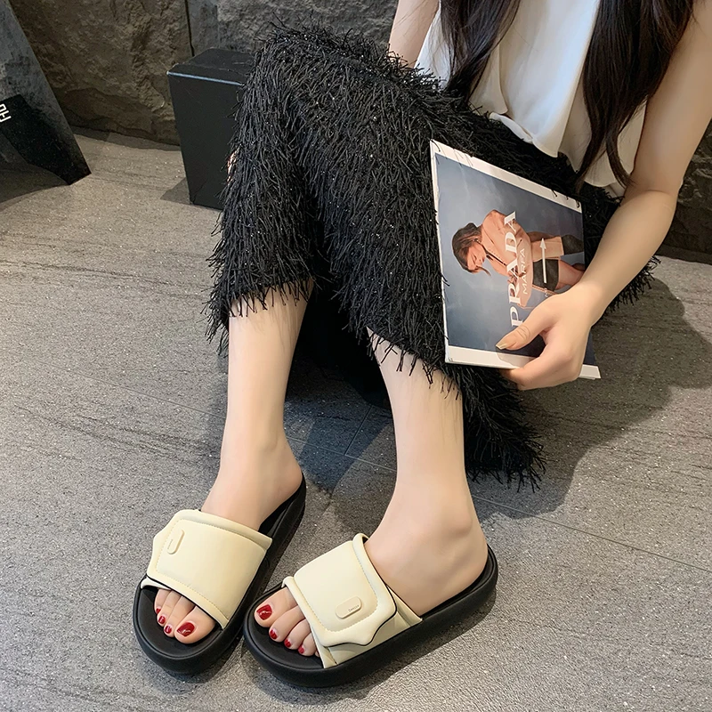 一字拖沙滩凉拖鞋女2025夏季新款厚底时尚休闲配裙外穿软底凉拖鞋