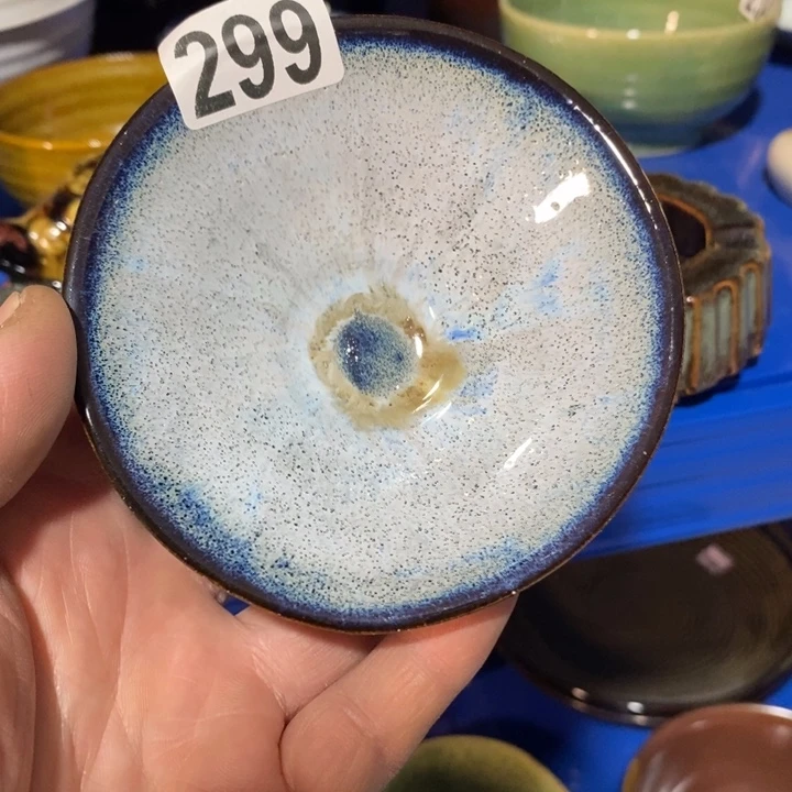 瓷片窑变小斗笠盏一个
