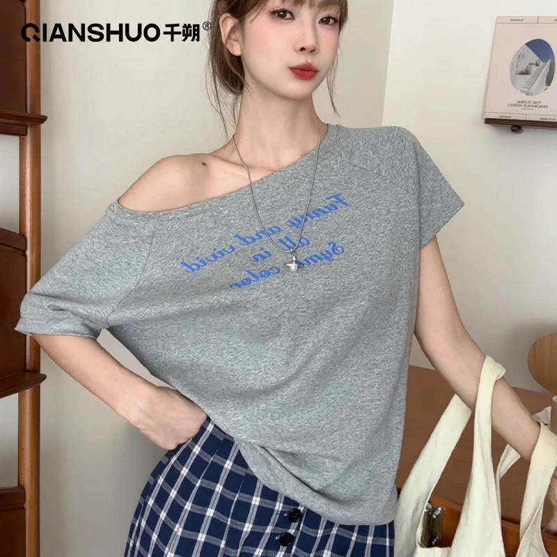 千朔夏季显瘦一字肩字母T恤ins印花短袖韩版休闲宽松斜肩设计感