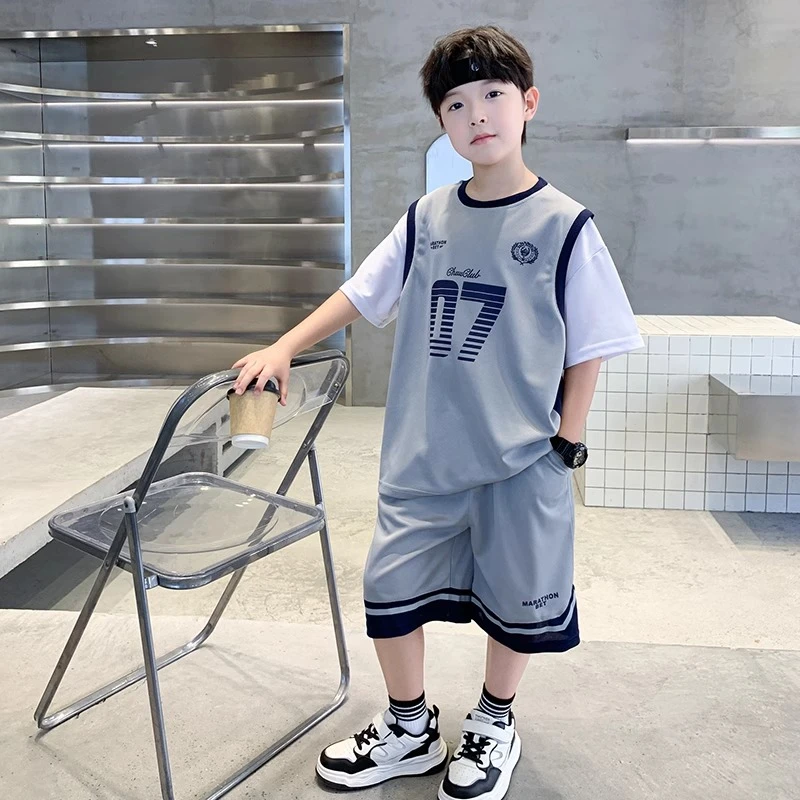 男童夏季篮球服儿童套装2025新款男孩宽松运动短袖假两件速干球衣