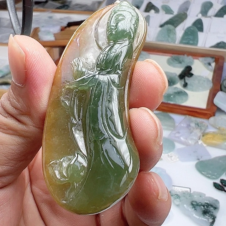 颈饰未镶嵌翡翠缅甸翡翠吊坠