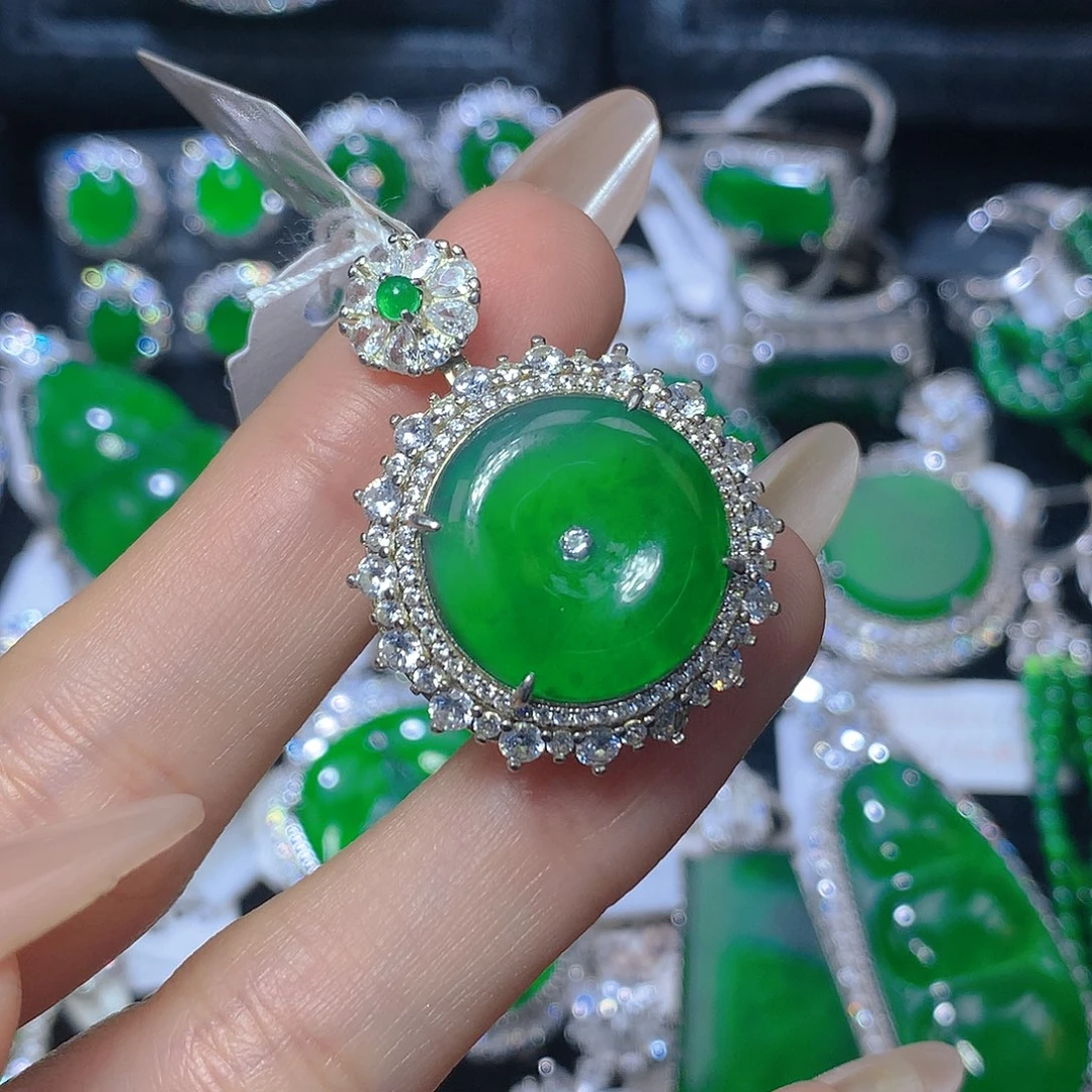 翡翠吊坠(不含链)银S925镶嵌翡翠