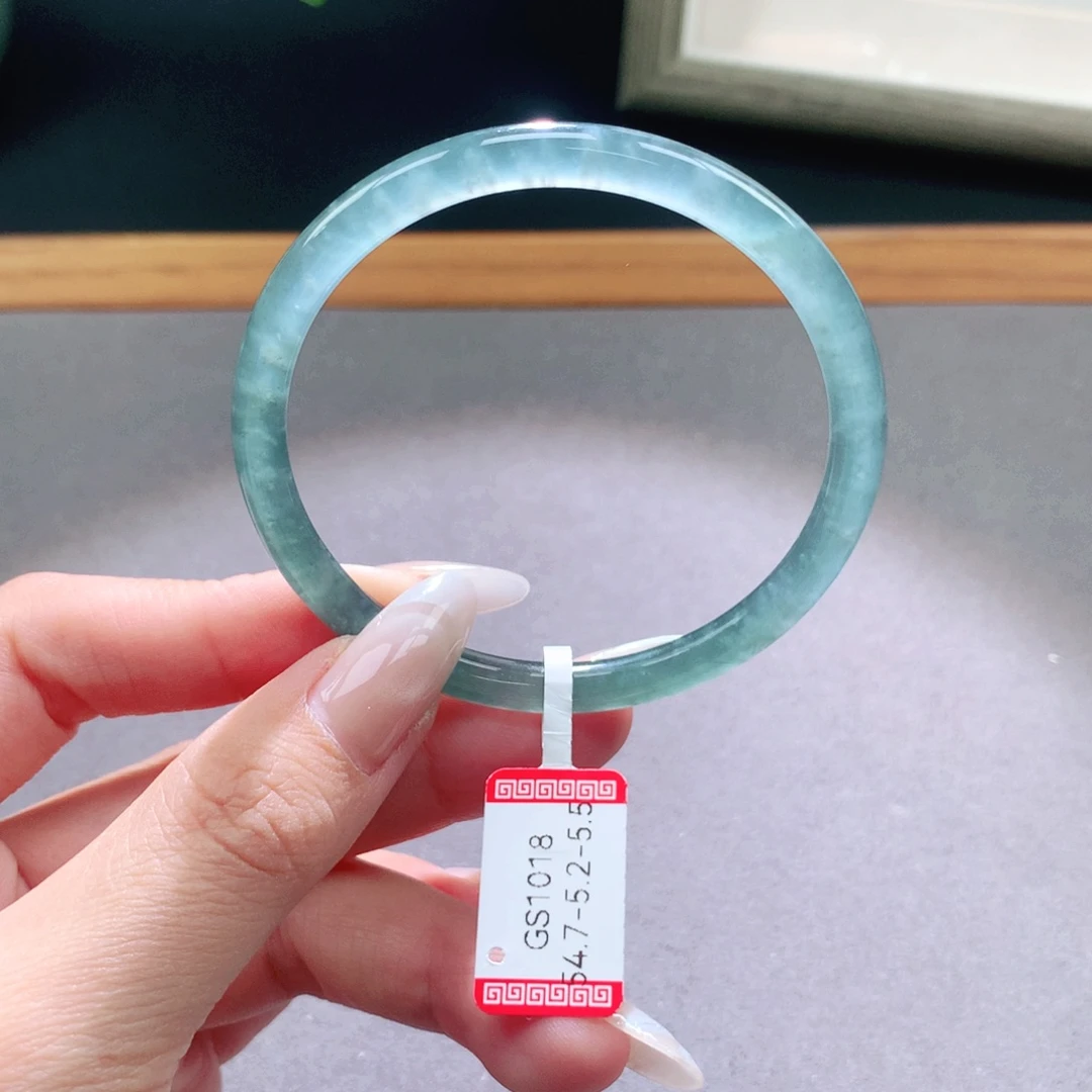 翡翠未镶嵌手镯天然