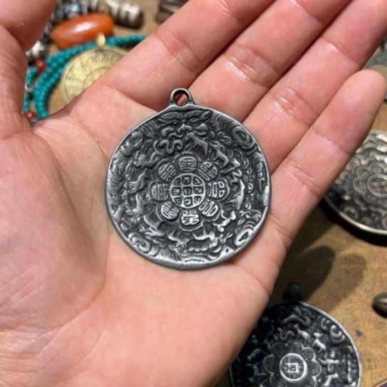 琉璃手工艺品谢谢