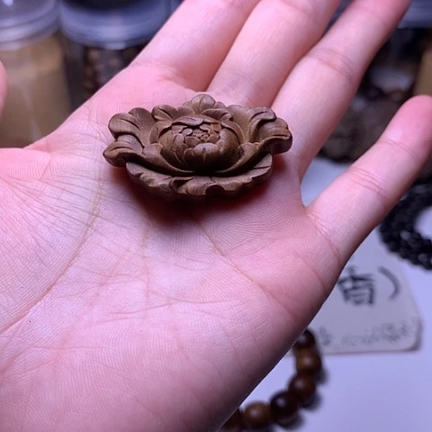 檀香木吊坠老山檀香黑肉牡丹花