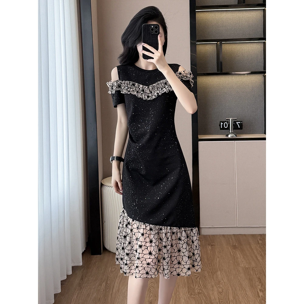 法式碎花露肩连衣裙女收腰显瘦2025夏季新款设计感时尚拼接裙子夏