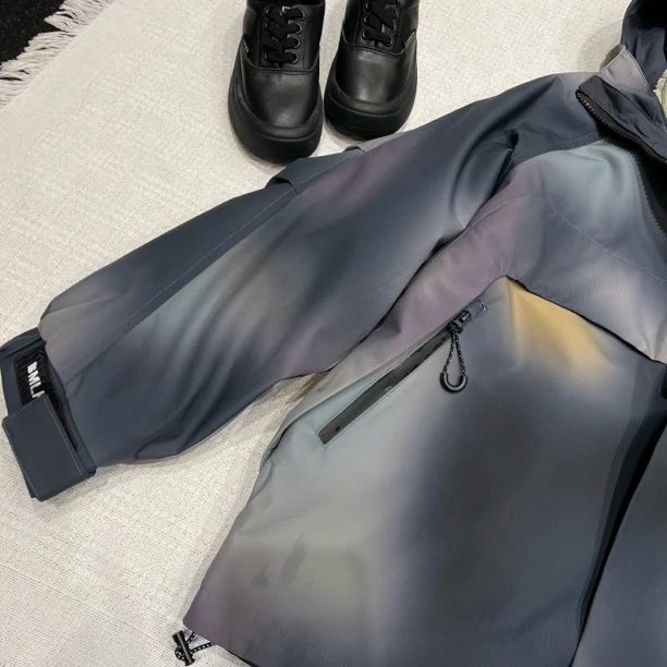 11718高端潮流时尚百搭休闲可脱卸冲锋衣外套C