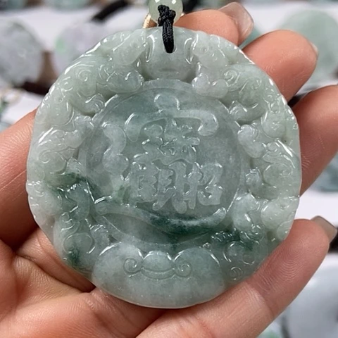 翡翠颈饰未镶嵌貔貅招财进宝福利