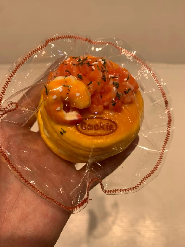 金枪鱼鲜虾车轮饼奶油泥解压捏捏乐玩具